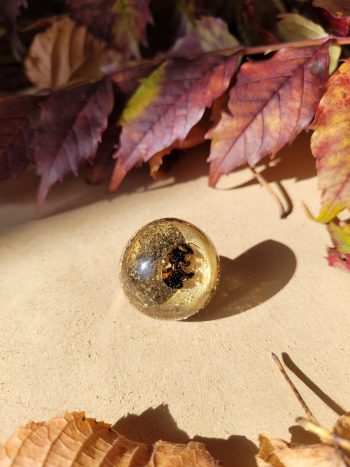 Petite bague abeille, lune et paillette – Image 2